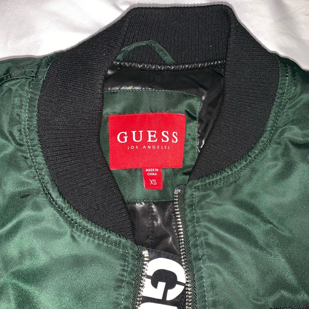Guess dark green bomber jacket - Picture 2 of 5